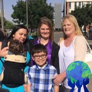 Meet your Posher, Lottie